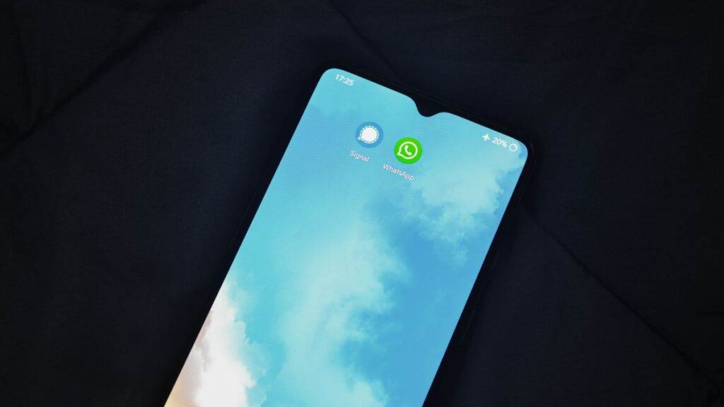 ध्यान दें! इन 35 स्मार्टफोन में बंद हो जाएगा WhatsApp, देखें पूरी लिस्ट